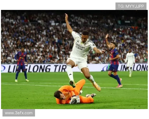 宋凯人爱皇马巴萨教练拉玛西亚